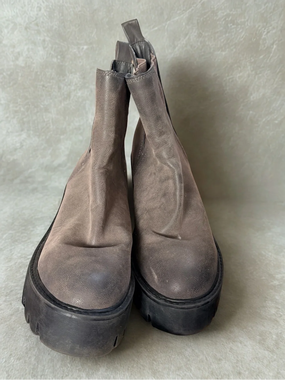MIA Taupe Leather Platform Chelsea Ankle Boots “Rusty”